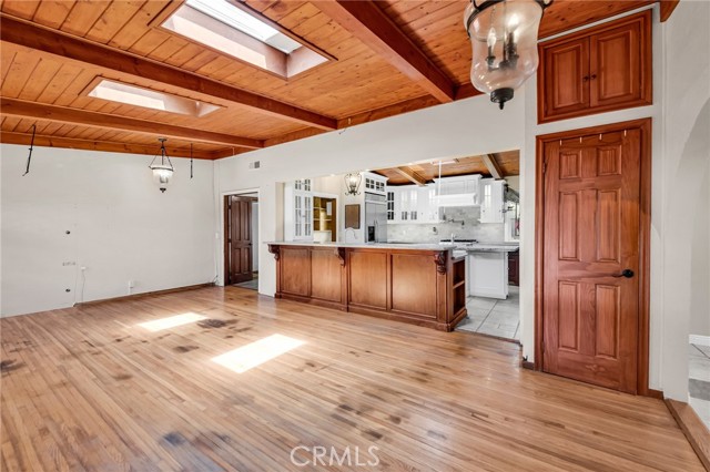 Detail Gallery Image 10 of 58 For 1341 E Harvest Moon St, West Covina,  CA 91792 - 4 Beds | 3 Baths