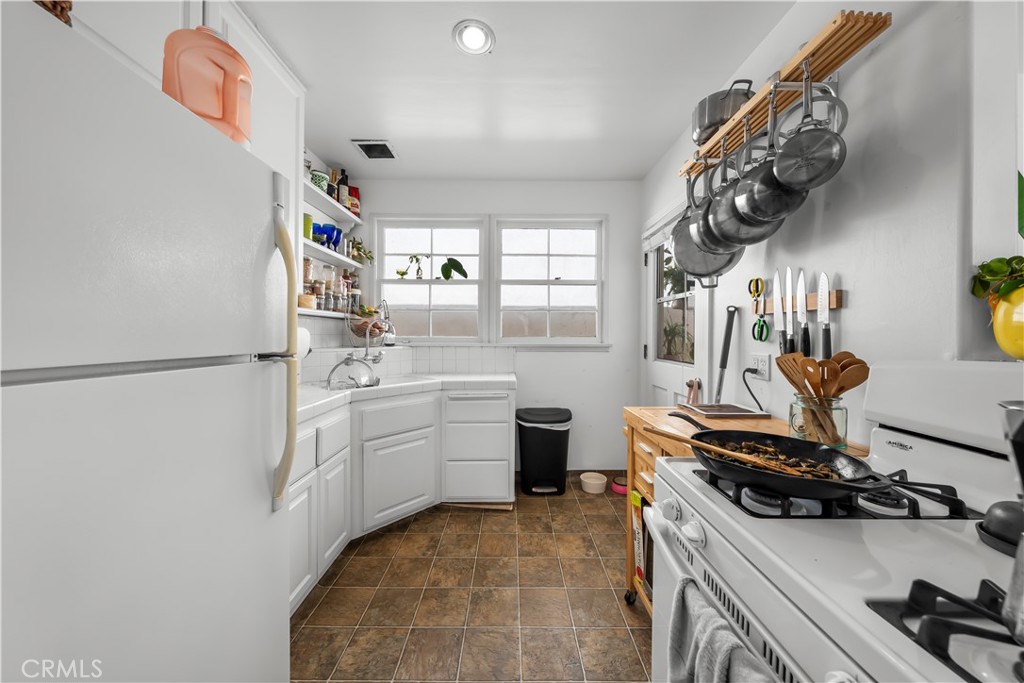 MLS #SB25010397 image #18