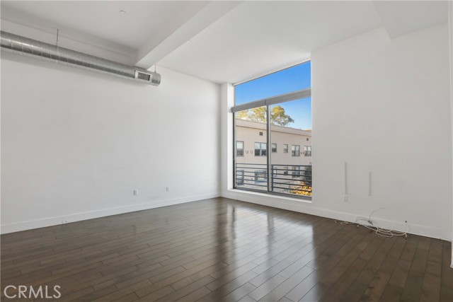 Detail Gallery Image 5 of 15 For 433 Pine Ave #300,  Long Beach,  CA 90802 - 1 Beds | 1 Baths