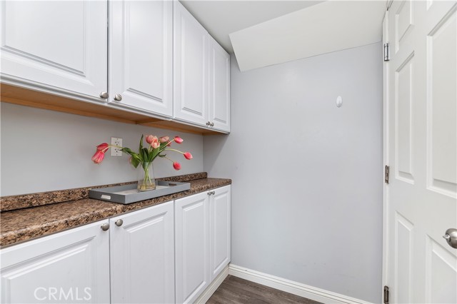 Detail Gallery Image 15 of 29 For 17525 Bodkin Ave, Lake Elsinore,  CA 92530 - 3 Beds | 2/1 Baths