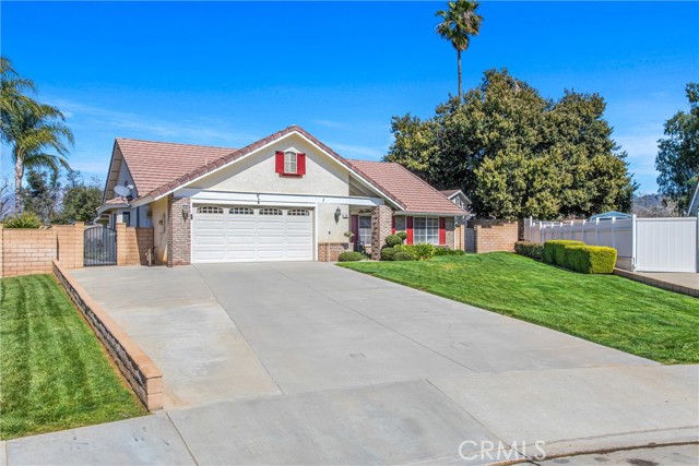 Detail Gallery Image 3 of 48 For 370 Rogers Ct, Calimesa,  CA 92320 - 4 Beds | 2 Baths