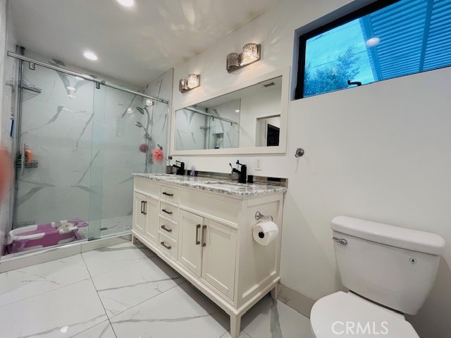 Detail Gallery Image 15 of 24 For 18719 Martha, Tarzana,  CA 91356 - 3 Beds | 2 Baths