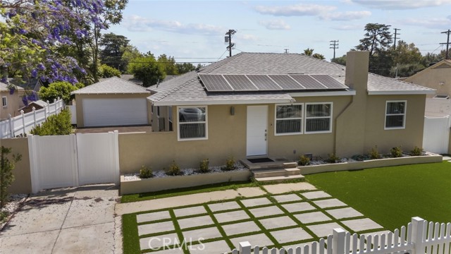 Detail Gallery Image 4 of 41 For 6820 Jellico Ave, Van Nuys,  CA 91406 - 3 Beds | 2 Baths