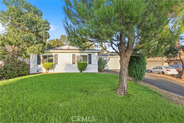 Detail Gallery Image 1 of 35 For 208 S Gaffney Ave, San Dimas,  CA 91773 - 3 Beds | 2 Baths