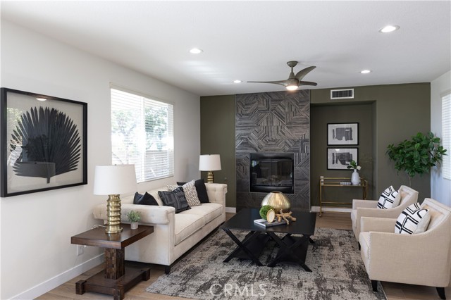 14055 Santa Barbara Street, La Mirada CA: https://media.crmls.org/medias/5c49e458-a895-4faf-8c21-218e01237aa3.jpg