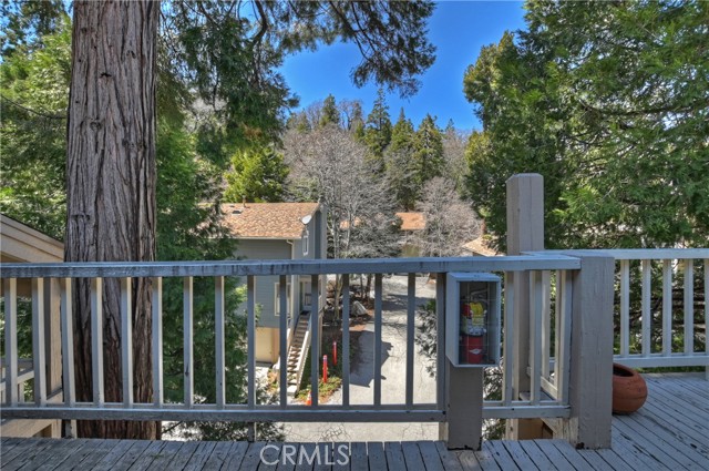 Detail Gallery Image 30 of 34 For 142 Rockledge Ln, Lake Arrowhead,  CA 92352 - 2 Beds | 2 Baths