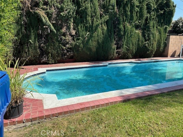 Detail Gallery Image 10 of 28 For 14125 Burton, Panorama City,  CA 91402 - 3 Beds | 2 Baths