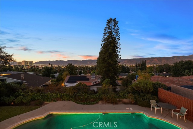 Front Image Thumbnail for CRIG25236643