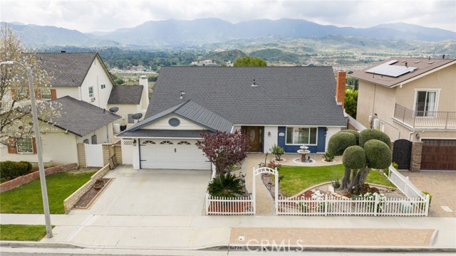 Front Image Thumbnail for CRSR26075540