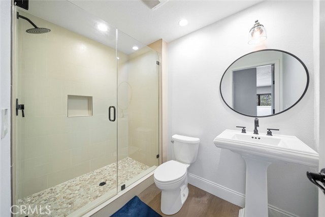 Detail Gallery Image 14 of 26 For 25645 Ashby Way, Lake Forest,  CA 92630 - 4 Beds | 3 Baths