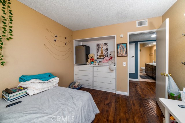 1690 Bridgeport #97, West Covina, CA 91791