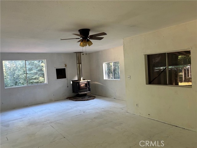 16116 Lovelock Road, Magalia CA: https://media.crmls.org/medias/5c4ccf4c-5071-4113-80a8-1b2c23e10e25.jpg
