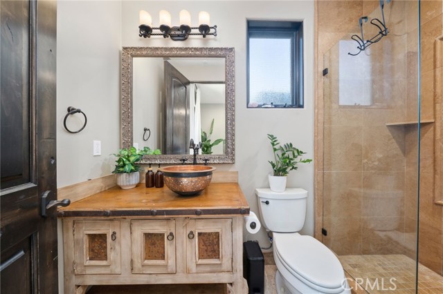 212 Baltimore Avenue, Huntington Beach CA: https://media.crmls.org/medias/5c4d20ce-64eb-4821-b2ca-2fe0311bac36.jpg