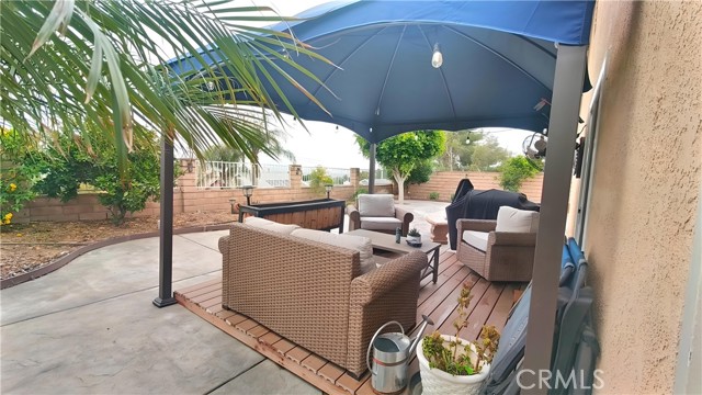 11622 Remington Street, Sylmar CA: https://media.crmls.org/medias/5c4df3ec-445c-4562-bcea-b7443a5a643f.jpg