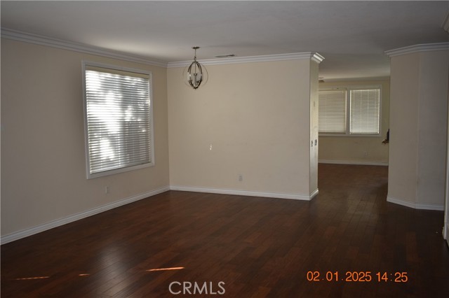 Detail Gallery Image 6 of 28 For 4257 Castlepeak, Corona,  CA 92883 - 4 Beds | 2 Baths