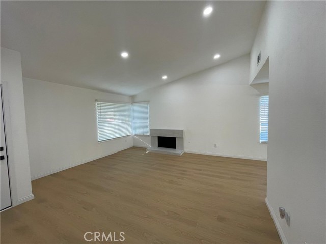 Detail Gallery Image 10 of 19 For 291 N Church, Rialto,  CA 92376 - 4 Beds | 2 Baths