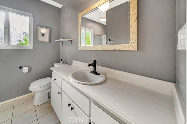 3811 Algonaut Drive, Calabasas CA: https://media.crmls.org/medias/5c516bcc-d449-48d6-96b9-0a32b44029c0.jpg