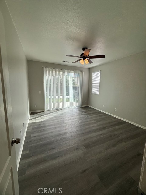 Detail Gallery Image 13 of 24 For 29908 Salmon St, Menifee,  CA 92584 - 4 Beds | 3 Baths