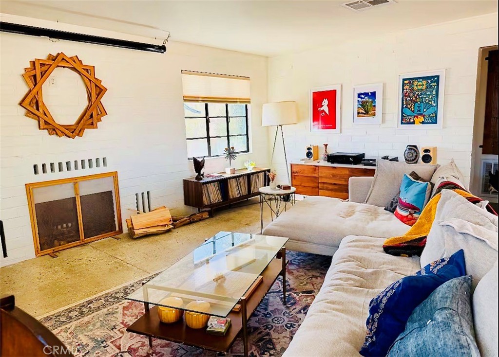 73422 Homestead Drive