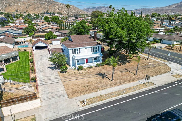 12887 Mount Vernon Avenue, Grand Terrace CA: https://media.crmls.org/medias/5c542322-76f2-4887-8d8d-02c2b1b814c9.jpg