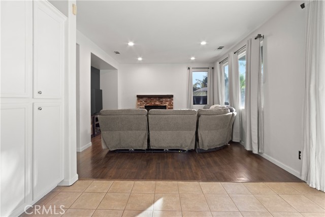 29461 El Presidio, Menifee CA: https://media.crmls.org/medias/5c550919-7f23-4805-aa19-6482a5ba0373.jpg