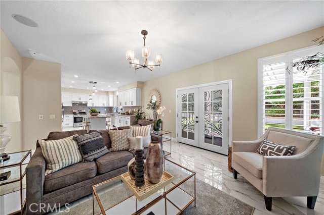 Detail Gallery Image 13 of 49 For 7095 Ashley Dr, Huntington Beach,  CA 92648 - 5 Beds | 3 Baths