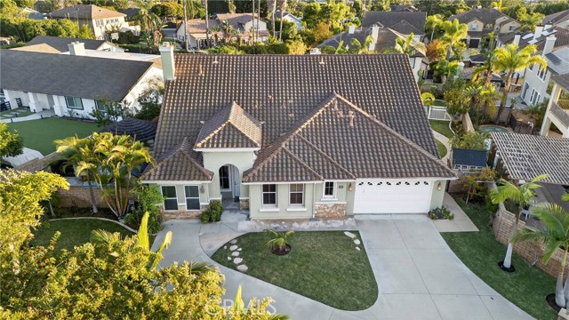 Detail Gallery Image 2 of 38 For 18568 Arbor Gate, Yorba Linda,  CA 92886 - 5 Beds | 3/1 Baths