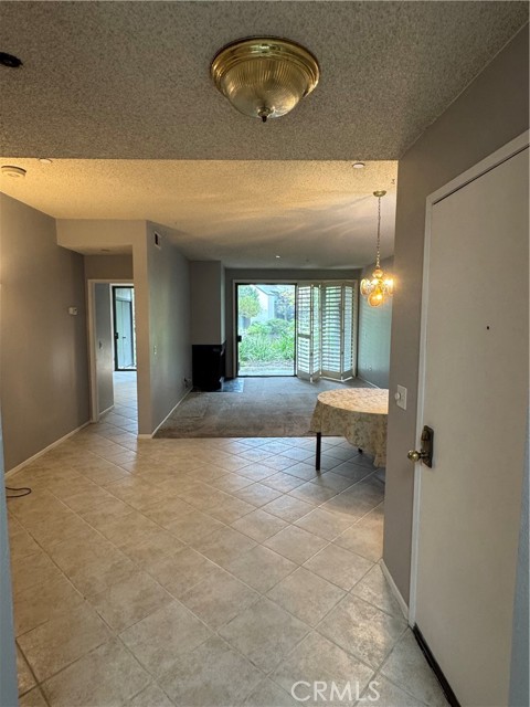 Detail Gallery Image 14 of 20 For 2538 W Macarthur #E,  Santa Ana,  CA 92704 - 2 Beds | 2 Baths