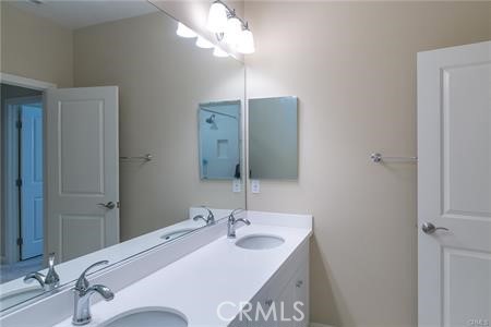86 Rembrandt, Irvine CA: https://media.crmls.org/medias/5c56cd25-ce22-4987-9845-a4a958441f2b.jpg