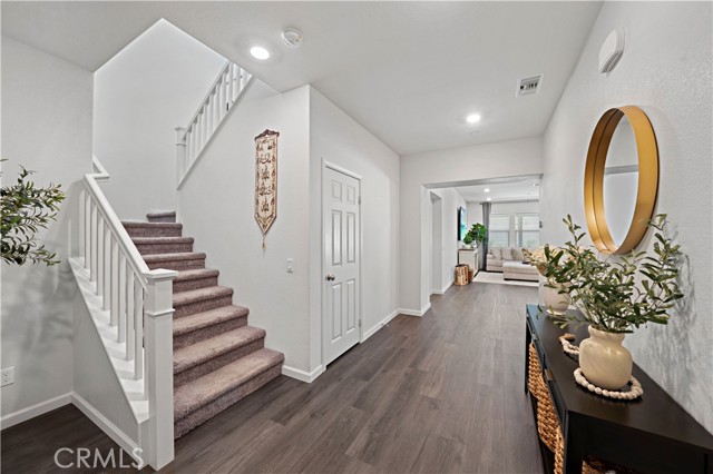 Detail Gallery Image 4 of 42 For 31643 Dill Ct, Menifee,  CA 92584 - 5 Beds | 3/1 Baths