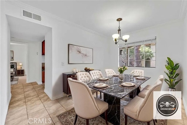 Detail Gallery Image 4 of 12 For 5320 Silver Canyon 15a,  Yorba Linda,  CA 92887 - 2 Beds | 2 Baths