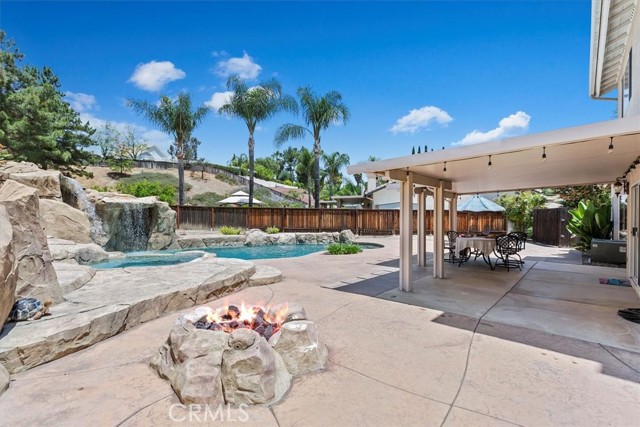 39741 Jacaranda Court, Temecula CA: https://media.crmls.org/medias/5c588c92-0ecf-4430-b4ef-688d9161044b.jpg