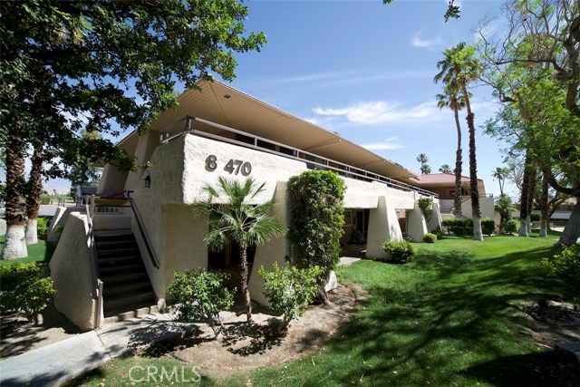 Image Number 1 for 470 Villa CT #214 in PALM SPRINGS