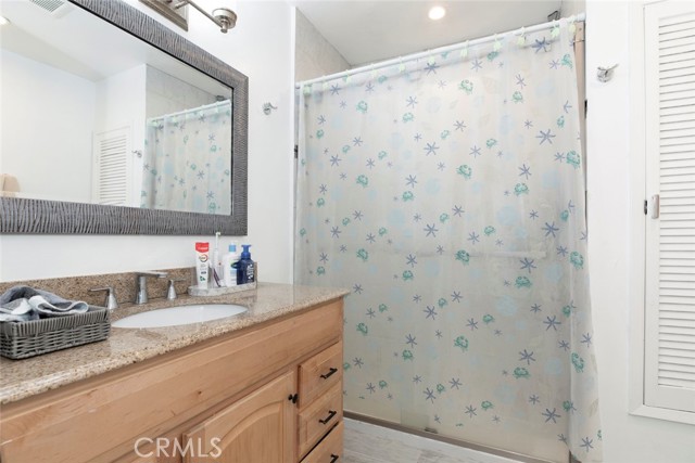 Detail Gallery Image 21 of 51 For 13427 Erwin St, Valley Glen,  CA 91401 - 3 Beds | 2 Baths