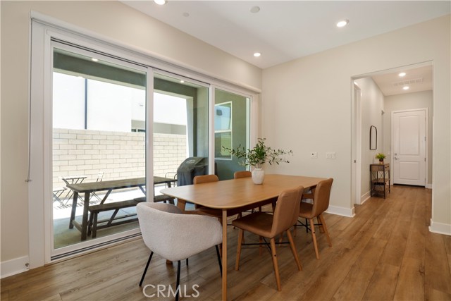 Detail Gallery Image 3 of 35 For 27512 Golden Currant Pl, Valencia,  CA 91381 - 4 Beds | 4 Baths