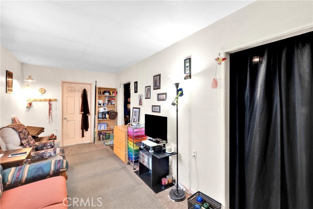 Detail Gallery Image 31 of 43 For 13237 Smoke Tree Rd, Victorville,  CA 92392 - 3 Beds | 2 Baths