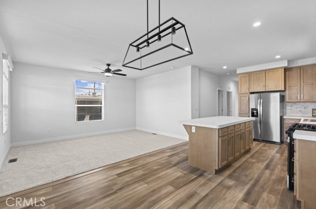 Detail Gallery Image 2 of 10 For 3424 W Washington Ave #314,  Santa Ana,  CA 92703 - 3 Beds | 2 Baths