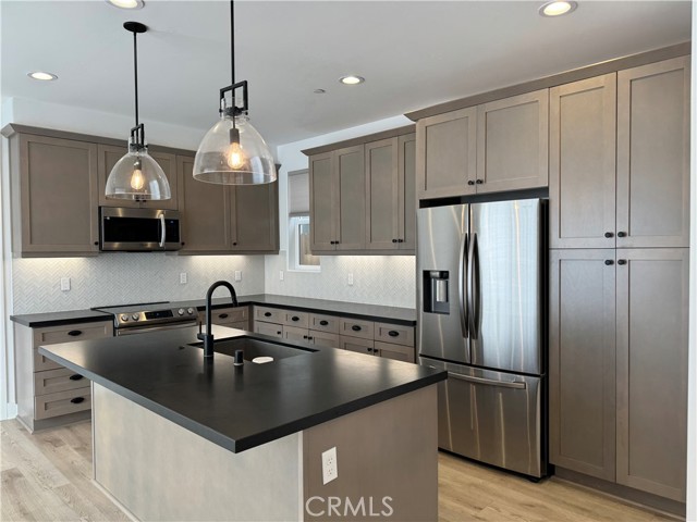 Detail Gallery Image 2 of 2 For 1929 San Luis Ranch Road, San Luis Obispo,  CA 93405 - 4 Beds | 3/1 Baths