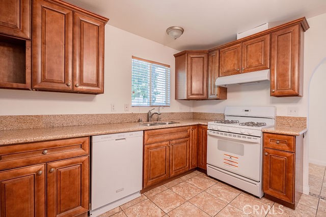 Detail Gallery Image 28 of 75 For 12555 Correnti St, Pacoima,  CA 91331 - 3 Beds | 2 Baths