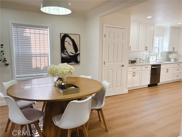 Detail Gallery Image 19 of 29 For 6515 Cimarron, Los Angeles,  CA 90047 - 3 Beds | 2 Baths