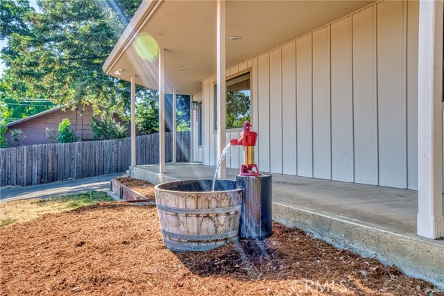 Detail Gallery Image 7 of 40 For 255 Lange St, Lakeport,  CA 95453 - 3 Beds | 2/1 Baths