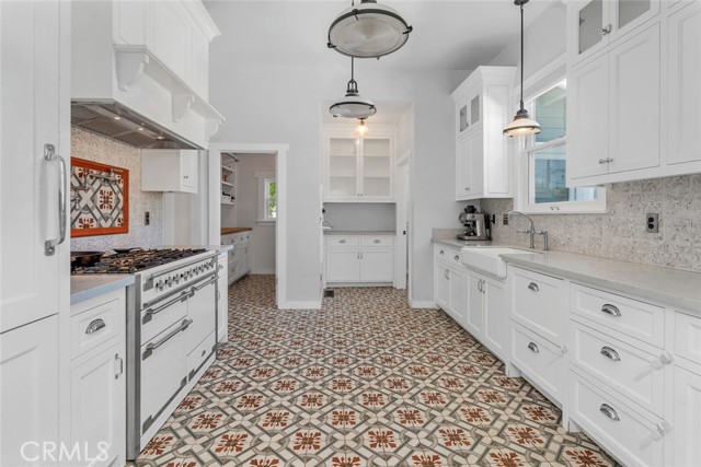 Detail Gallery Image 38 of 60 For 2124 20th St, Bakersfield,  CA 93301 - 4 Beds | 3/1 Baths