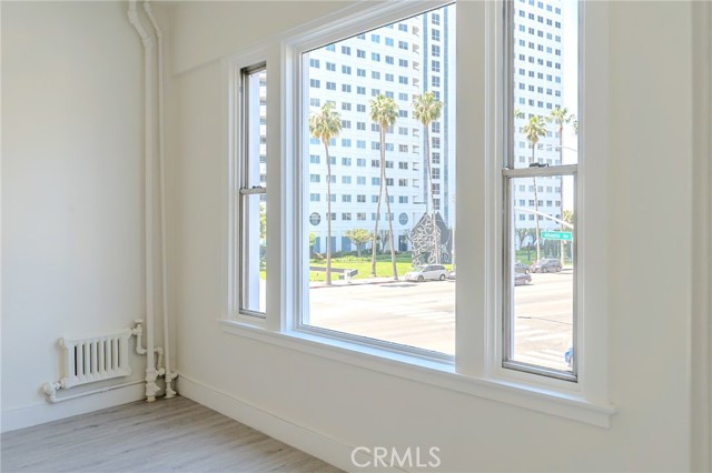 Detail Gallery Image 3 of 17 For 10 Atlantic Ave #204,  Long Beach,  CA 90802 - 0 Beds | 1 Baths