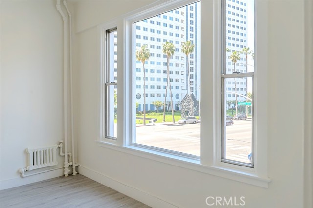 Detail Gallery Image 3 of 17 For 10 Atlantic Ave #204,  Long Beach,  CA 90802 - 0 Beds | 1 Baths