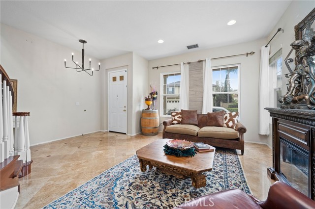 2712 Ashwood, Costa Mesa CA: https://media.crmls.org/medias/5c5da2e0-5287-4f65-9af2-f97f88cff0cd.jpg