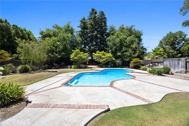 11717 Old Town Road, Bakersfield CA: https://media.crmls.org/medias/5c5e1207-4bd2-44cf-beb1-83966336615d.jpg