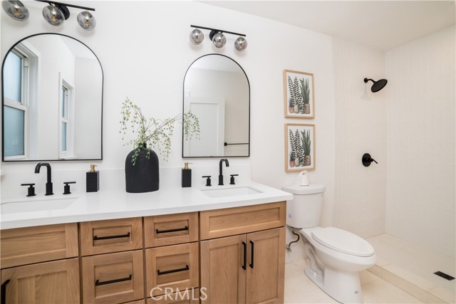 Detail Gallery Image 26 of 44 For 5560 Bradna Dr, Los Angeles,  CA 90043 - 3 Beds | 2 Baths