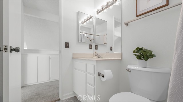 Image 27 of 41 For 12283 Mint Ct