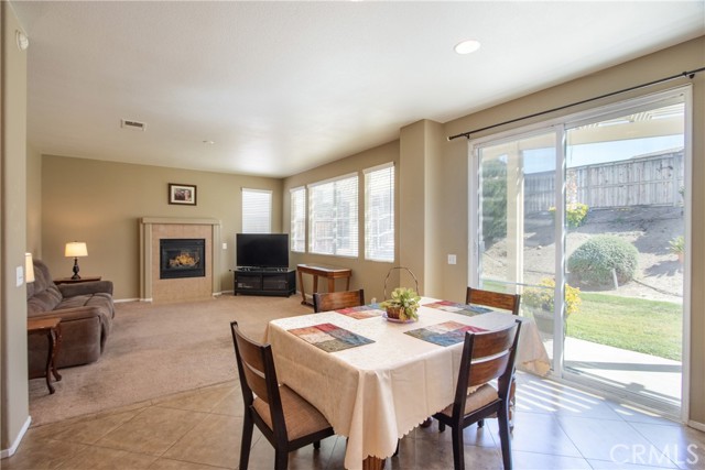 Detail Gallery Image 15 of 51 For 28677 Tupelo, Menifee,  CA 92584 - 5 Beds | 3 Baths