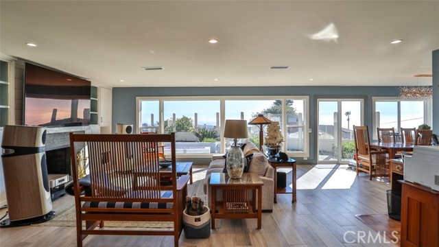 Detail Gallery Image 11 of 71 For 185 E Avenida Cordoba, San Clemente,  CA 92672 - 3 Beds | 2/1 Baths